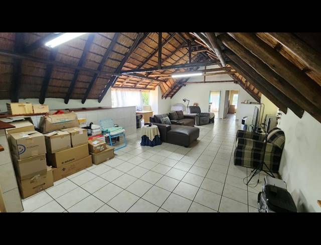 5 BEDROOM HOUSE FOR SALE IN MULBARTON